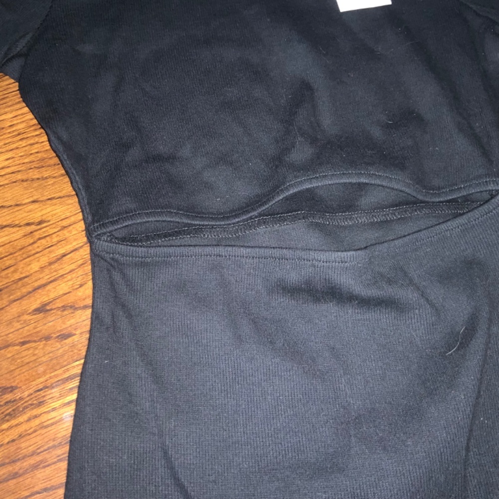 Dress - Picture 2 of 10